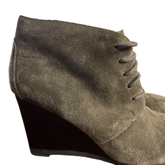 Franco Sarto Weston Gray Suede Leather Wedge Ankle Booties Boots Shoes sz 8.5 - Picture 12 of 16